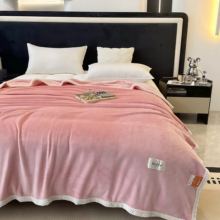 91家纺网 家纺一手货源 找家纺 2023新款400g高克重纯色双面牛奶绒毛毯盖毯毯子 粉色佳人