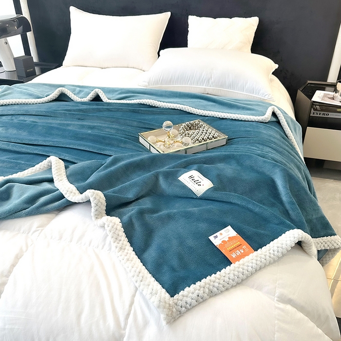 91家纺网 家纺一手货源 找家纺 2023新款400g高克重纯色双面牛奶绒毛毯盖毯毯子 天蓝