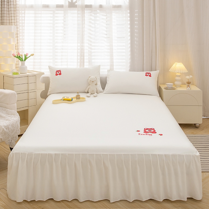 91家纺网 家纺一手货源 找家纺 极梦家纺（支持定制） 2025新款韩版纯色卡通单床裙三件套素色 米白可爱熊