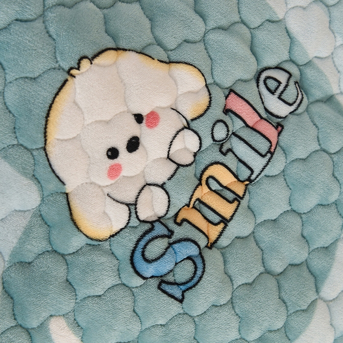 91家纺网 家纺一手货源 找家纺 美达 2025新款A类牛奶绒印花床笠款四件套 彩虹狗狗-绿