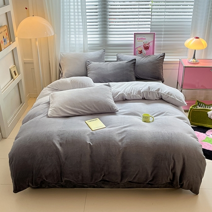 91家纺网 家纺一手货源 找家纺 （总）雅居纺家纺 2023渐变系列牛奶绒四件套