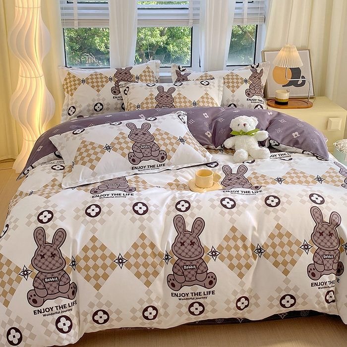 91家纺网 家纺一手货源 找家纺 艾橙家纺 2023新款秋冬新款140g植物羊绒磨毛四件套 酷仔熊宝