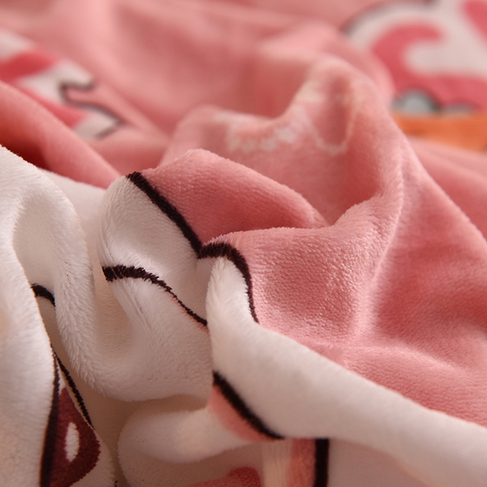 91家纺网 家纺一手货源 找家纺 美达 2025新款A类牛奶绒印花床笠款四件套 玉兔粉