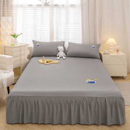 91家纺网 家纺一手货源 找家纺 （总）极梦家纺（支持定制） 2025新款韩版纯色卡通单床裙三件套素色