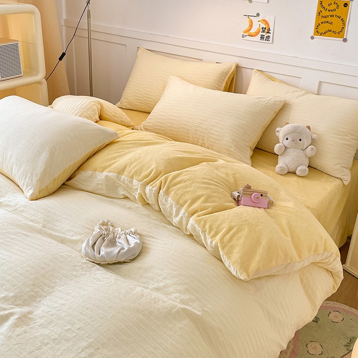 91家纺网 家纺一手货源 找家纺 雅居纺家纺 2023新款全棉泡泡纱牛奶绒四件套 泡泡纱+绒-奶酪黄