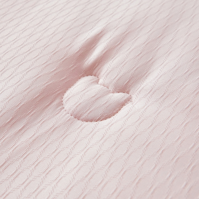 91家纺网 家纺一手货源 找家纺 丽卡家纺 2023新款澳棉提花状元被冬被 樱花粉