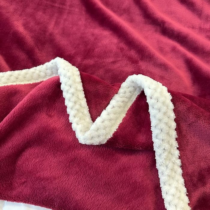 91家纺网 家纺一手货源 找家纺 2023新款400g高克重纯色双面牛奶绒毛毯盖毯毯子 酒红色