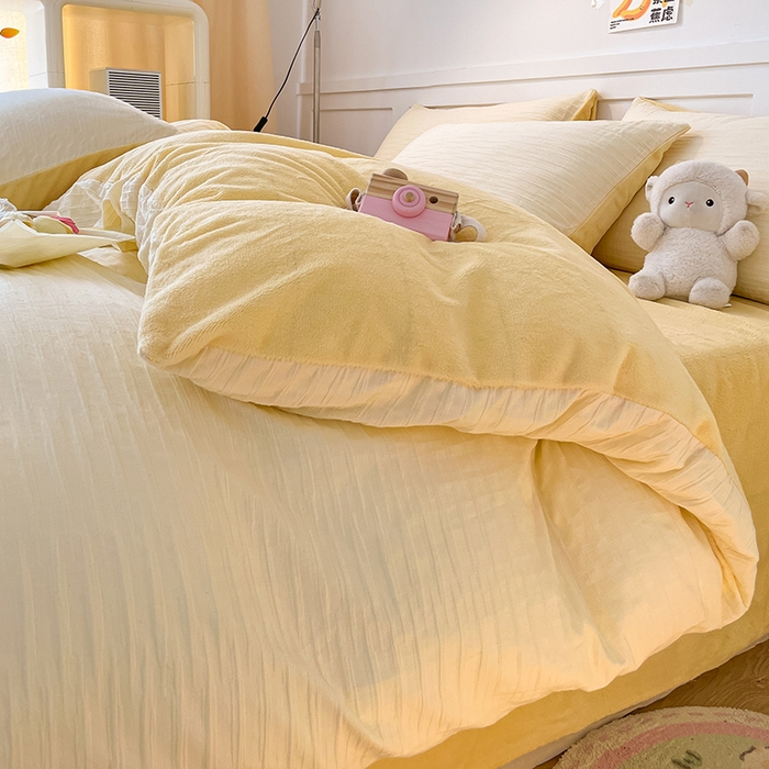 91家纺网 家纺一手货源 找家纺 雅居纺家纺 2023新款全棉泡泡纱牛奶绒四件套 泡泡纱+绒-奶酪黄