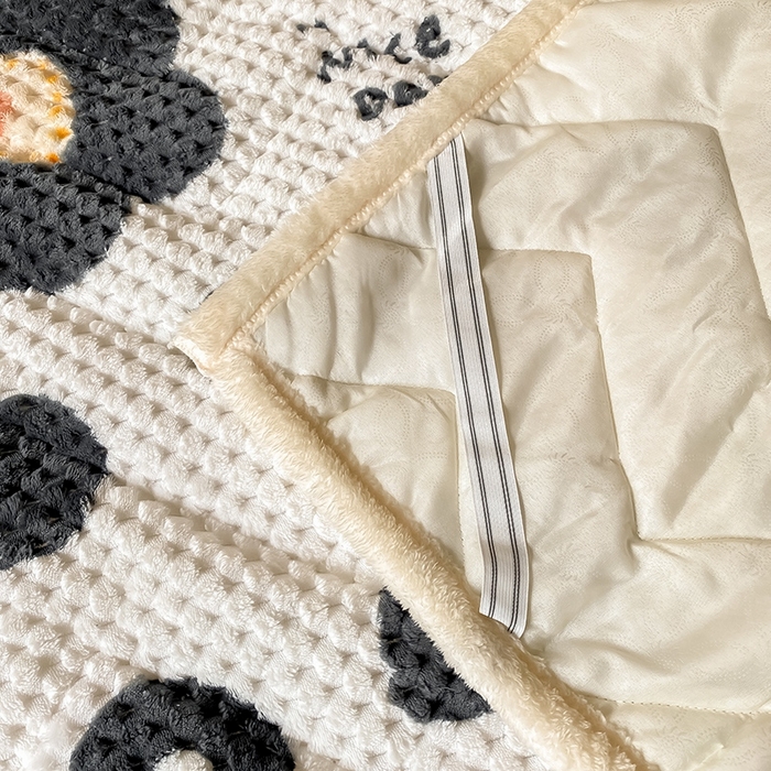 91家纺网 家纺一手货源 找家纺 澳梵家居 2023新款豆豆绒夹棉床护垫 向阳花开