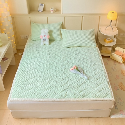 澳梵家居 2023新款豆豆绒夹棉床护垫 豆豆-嫩绿