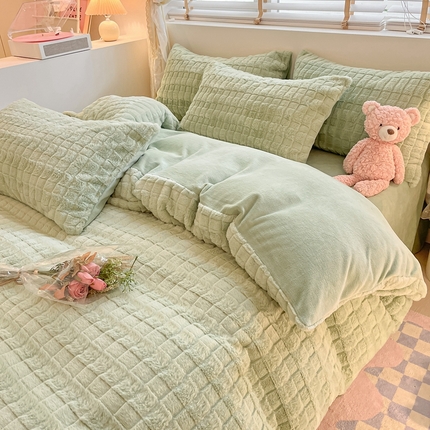 91家纺网 家纺一手货源 找家纺 （总）莱米 2023新款直播电商爆款兔毛绒牛奶绒纯色绒四件套