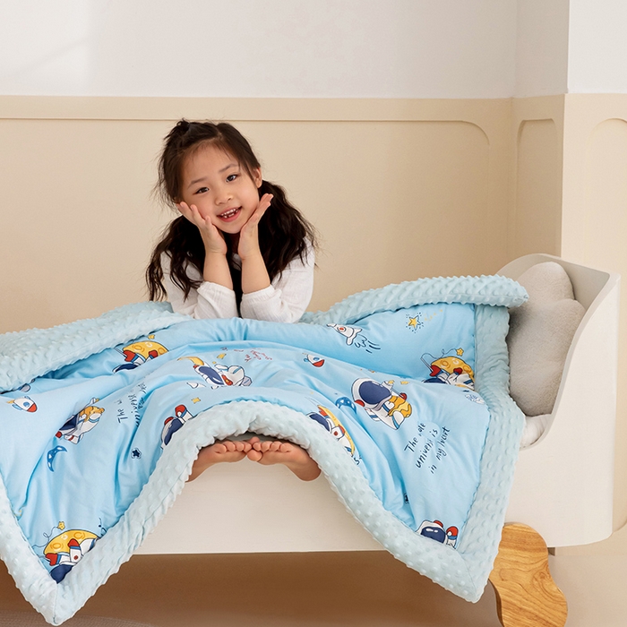 91家纺网 家纺一手货源 找家纺 嗨生活 2023新款全棉儿童被春秋被冬被幼儿园被子豆豆被-一体款 宇航漫步