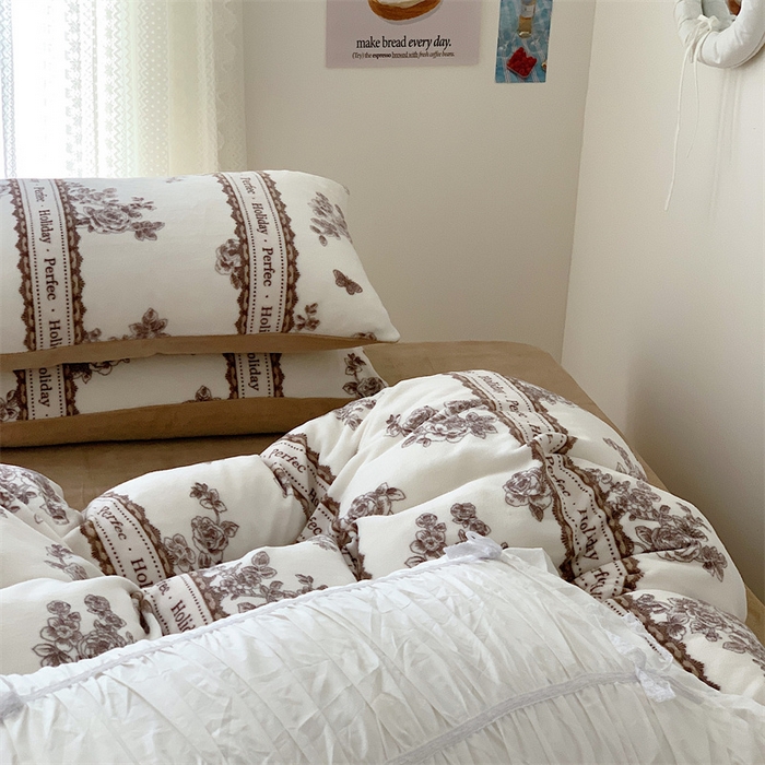 91家纺网 家纺一手货源 找家纺 美乐迪家纺 2023秋冬新款保暖牛奶绒四件套 罗马假日