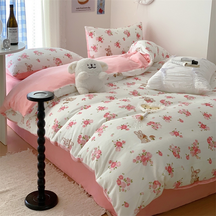 91家纺网 家纺一手货源 找家纺 美乐迪家纺 2023秋冬新款保暖牛奶绒四件套 花园小兔