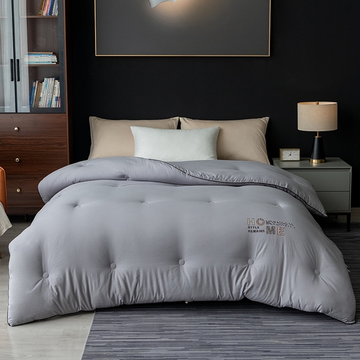 91家纺网 家纺一手货源 找家纺 瑞驰家纺 2023新款 A类水洗棉科尔特大豆被系列（风格一） 科尔特-烟雨灰