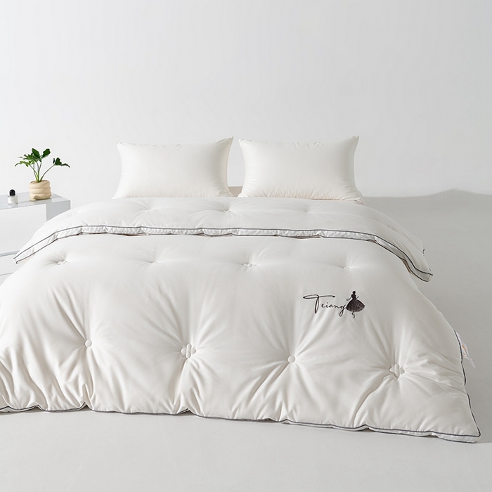 91家纺网 家纺一手货源 找家纺 （总）瑞驰家纺 2023新款A类抗菌长绒棉大豆被缇娜系列风格二