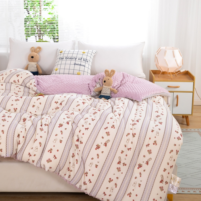 91家纺网 家纺一手货源 找家纺 天瑜家纺2023新款针织豆豆绒冬被系列 情人结