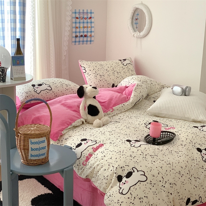 91家纺网 家纺一手货源 找家纺 美乐迪家纺 2023秋冬新款保暖牛奶绒四件套 可爱小狗