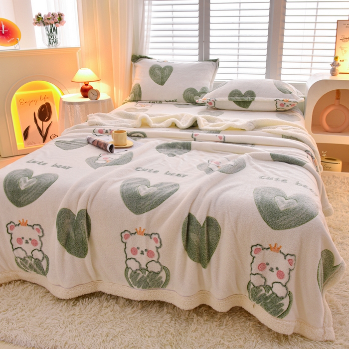 91家纺网 家纺一手货源 找家纺 同田家纺 2023年新款雪花绒&羊羔绒四件套 爱心熊