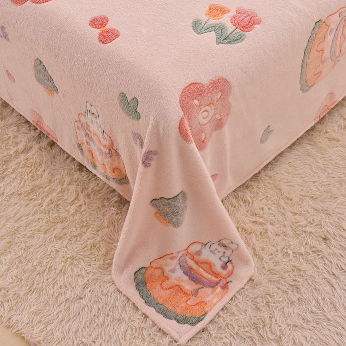 91家纺网 家纺一手货源 找家纺 同田家纺 2023年新款雪花绒&羊羔绒四件套 蛋糕兔