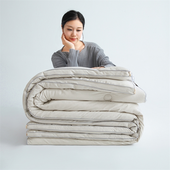 91家纺网 家纺一手货源 找家纺 （总）爱衫妮  2025新款大豆被贡缎段格