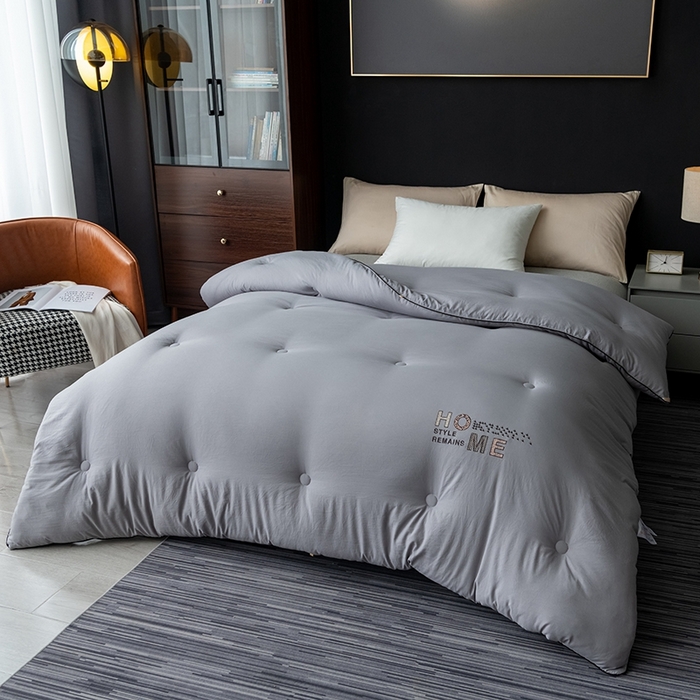 91家纺网 家纺一手货源 找家纺 瑞驰家纺 2023新款 A类水洗棉科尔特大豆被系列（风格一） 科尔特-烟雨灰