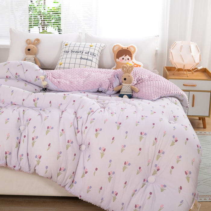 91家纺网 家纺一手货源 找家纺 天瑜家纺2023新款针织豆豆绒冬被系列 小郁金香