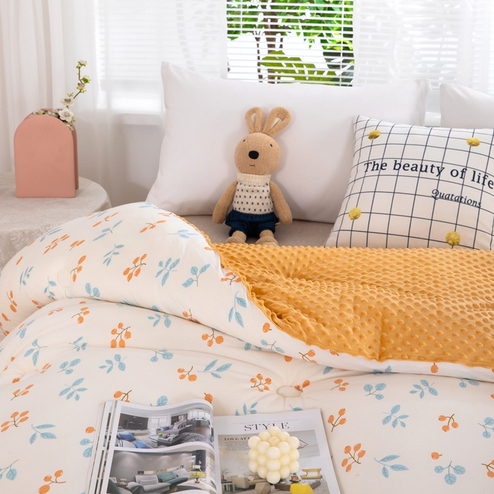 91家纺网 家纺一手货源 找家纺 天瑜家纺2023新款针织豆豆绒冬被系列 小金果1