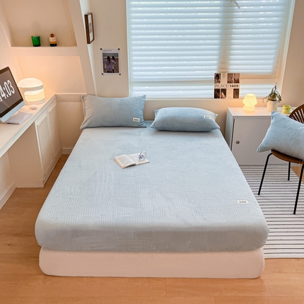 91家纺网 家纺一手货源 找家纺 （总）莱茵 2024新款A类高克重华夫格牛奶绒单床笠