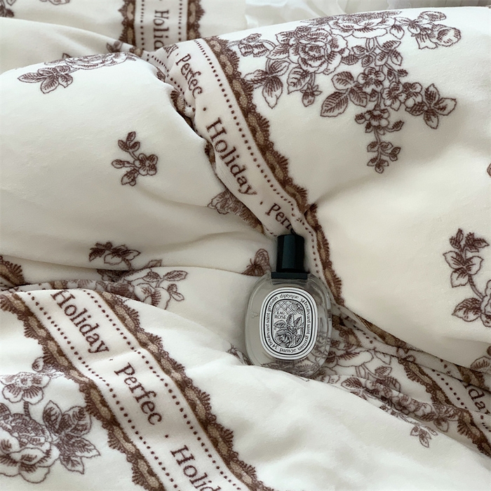 91家纺网 家纺一手货源 找家纺 美乐迪家纺 2023秋冬新款保暖牛奶绒四件套 罗马假日