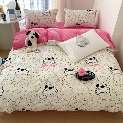 91家纺网 家纺一手货源 找家纺 美乐迪家纺 2023秋冬新款保暖牛奶绒四件套 可爱小狗