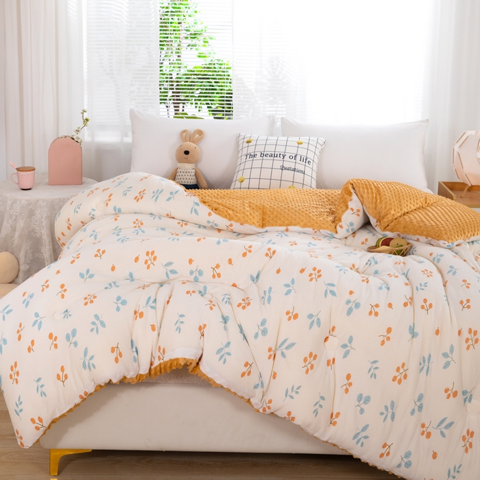 91家纺网 家纺一手货源 找家纺 天瑜家纺2023新款针织豆豆绒冬被系列 小金果1