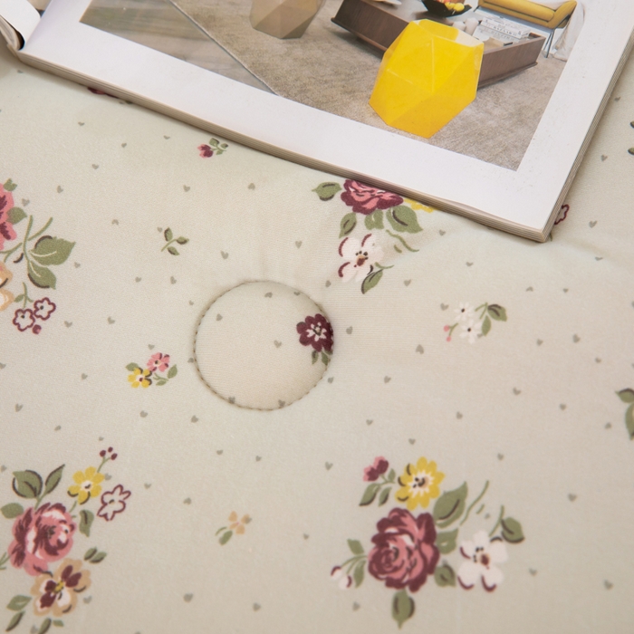 91家纺网 家纺一手货源 找家纺 天瑜家纺2023新款针织豆豆绒冬被系列 小茶花