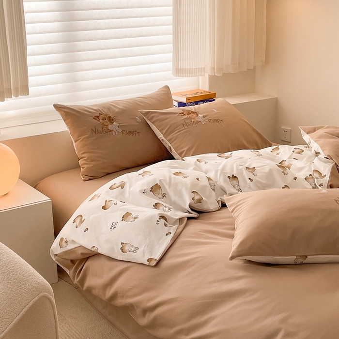 91家纺网 家纺一手货源 找家纺 蜜柚 2024新款全棉高支高密活性磨毛小清新绣花四件套 极兔世界