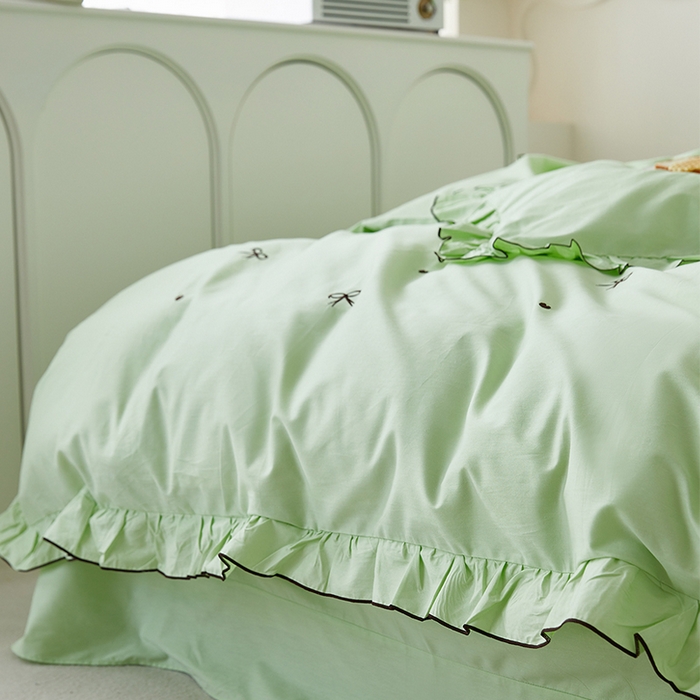 91家纺网 家纺一手货源 找家纺 梦可莱家居 2023新款韩版花边刺绣洛丽塔四件套 洛丽塔-浅绿色