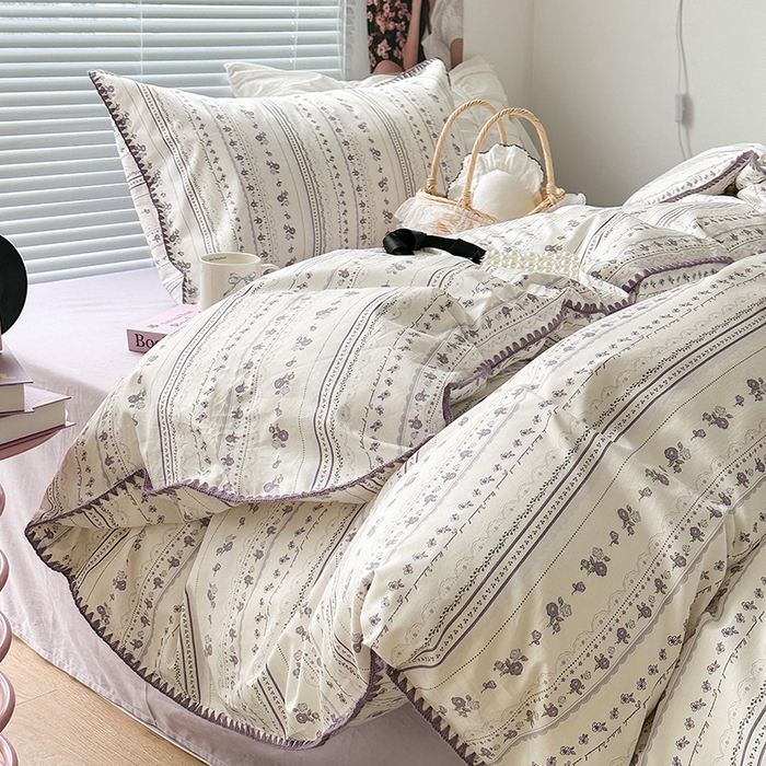 91家纺网 家纺一手货源 找家纺 2023新款全棉印花贝壳三角针四件套 紫色小玫瑰花