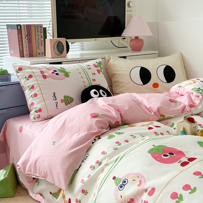 91家纺网 家纺一手货源 找家纺 昔可家纺 2023新款全棉大版数码枕套四件套 眼睛吐司