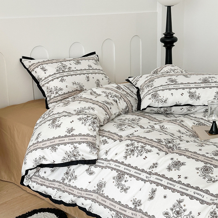 91家纺网 家纺一手货源 找家纺 昔可家纺 2023新款全棉复古风黑花边四件套（风格二） 暗夜巴黎