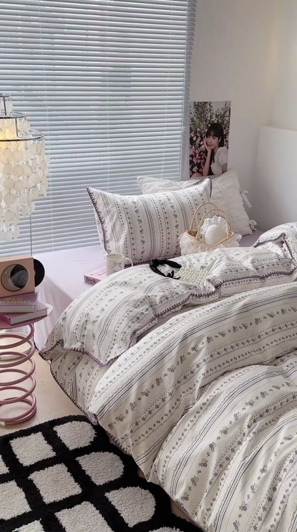 91家纺网 家纺一手货源 找家纺 2023新款全棉印花贝壳三角针四件套 紫色小玫瑰花