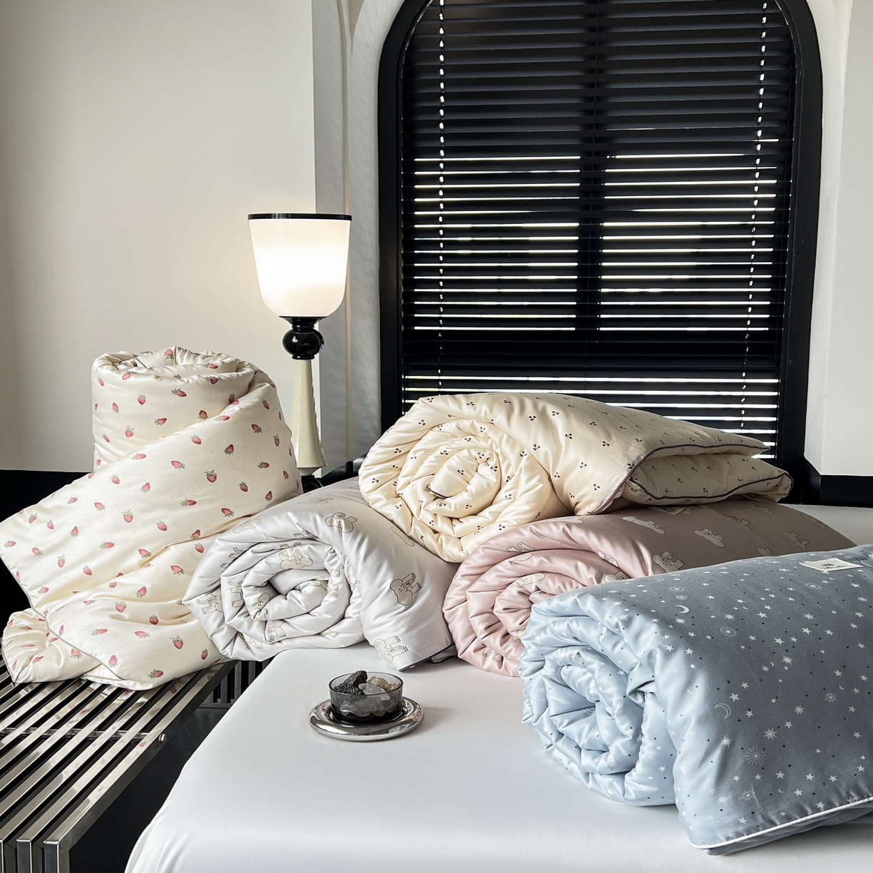 91家纺网 家纺一手货源 找家纺 汇庭 2023新款雅棉春秋被-棚拍 组合