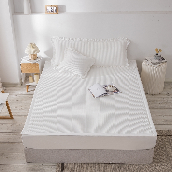 91家纺网 家纺一手货源 找家纺 紫碧螺家纺 2023新款新款四季棉夹棉系列床盖款 白