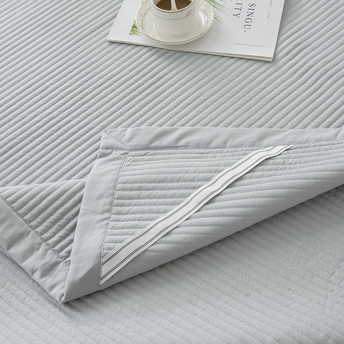 91家纺网 家纺一手货源 找家纺 紫碧螺家纺 2023新款新款四季棉夹棉系列床盖款 灰