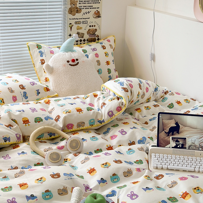 91家纺网 家纺一手货源 找家纺 2023新款全棉印花贝壳三角针四件套 趣味动物集