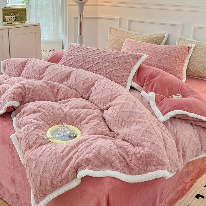 91家纺网 家纺一手货源 找家纺 贝拉梦 2023高克重加厚塔芙绒牛奶绒四件套单品 塔芙绒-玫瑰