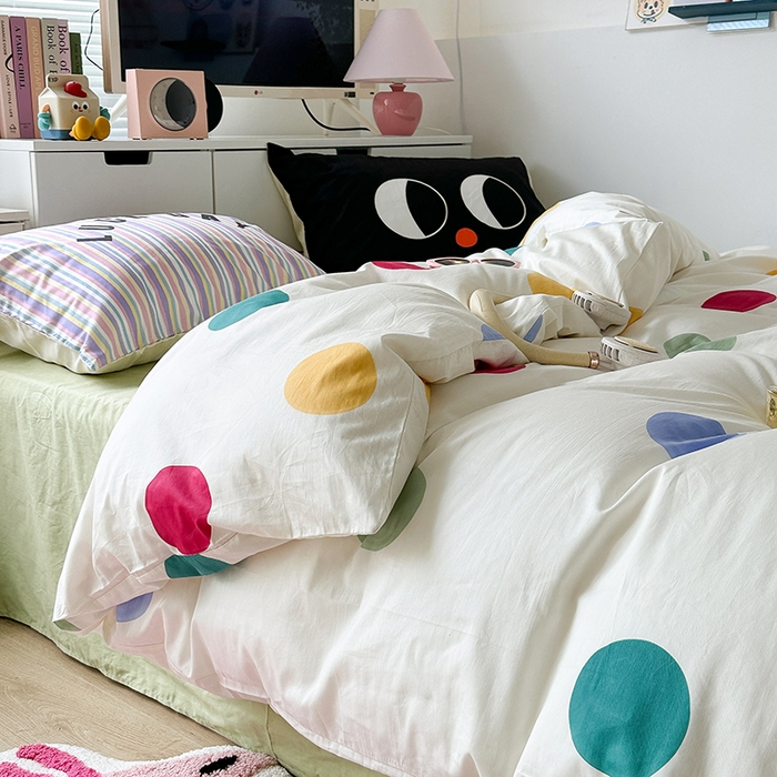 91家纺网 家纺一手货源 找家纺 昔可家纺 2023新款全棉大版数码枕套四件套 彩色波点