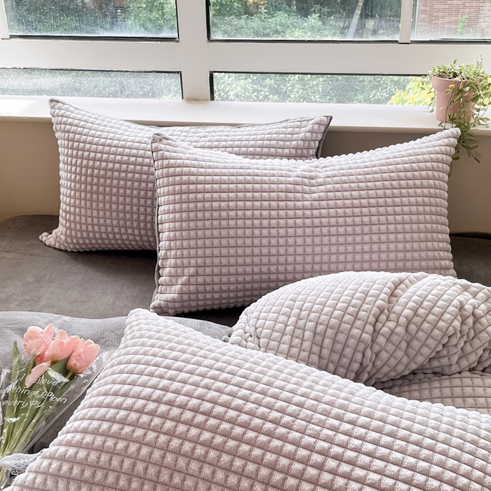 91家纺网 家纺一手货源 找家纺 慕澄家纺 2024简约款剪花牛奶绒四件套 简约-紫