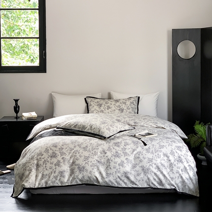 91家纺网 家纺一手货源 找家纺 昔可家纺 2023新款全棉复古风黑花边四件套（风格一） 水墨