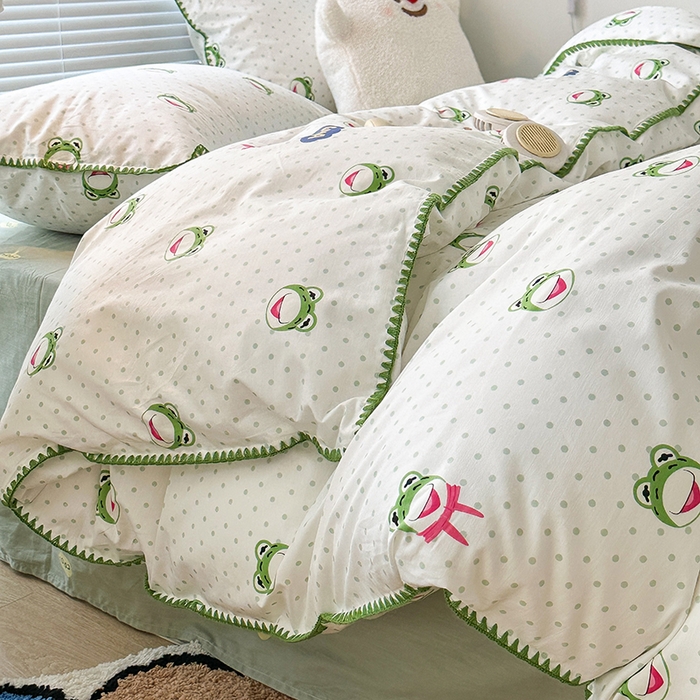 91家纺网 家纺一手货源 找家纺 2023新款全棉印花贝壳三角针四件套 网红小青蛙