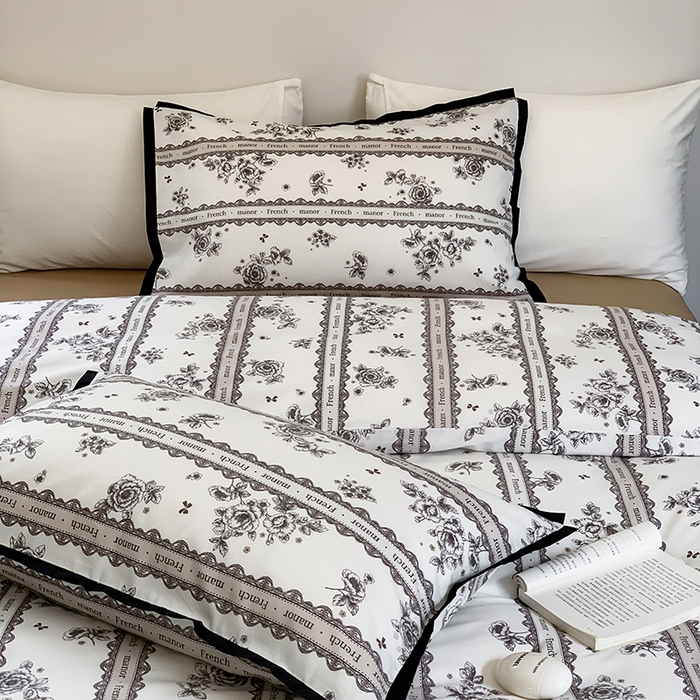91家纺网 家纺一手货源 找家纺 昔可家纺 2023新款全棉复古风黑花边四件套（风格一） 暗夜巴黎