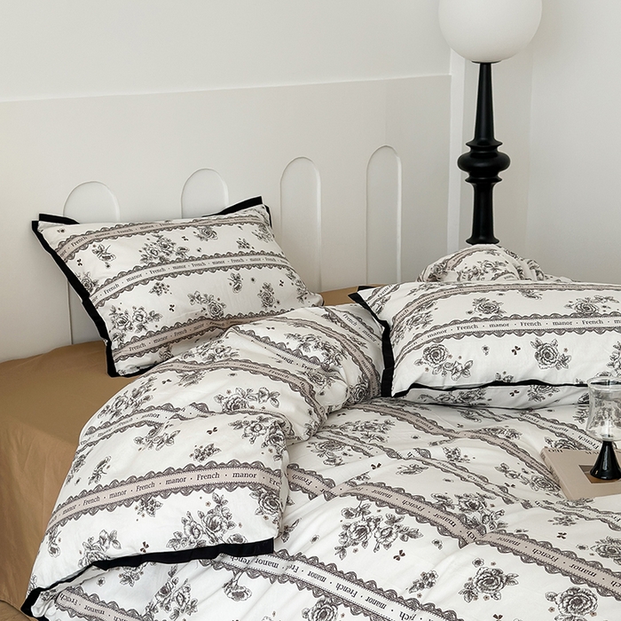 91家纺网 家纺一手货源 找家纺 昔可家纺 2023新款全棉复古风黑花边四件套（风格二） 暗夜巴黎